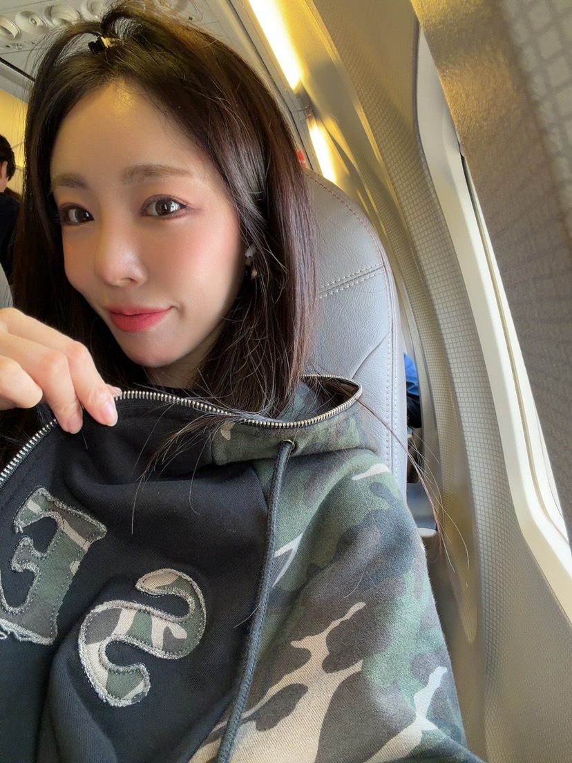 PALETTE-Q東大門㊣實拍女裝新品熱賣人氣夾克連帽拉鏈衫迷彩PALETTE夾克