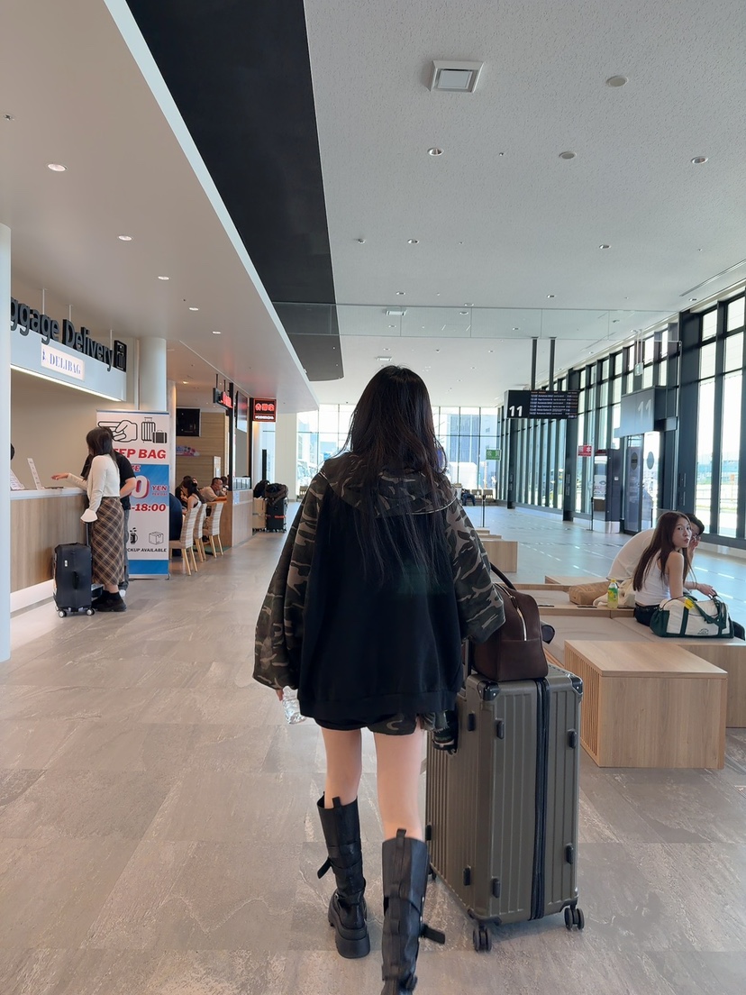 PALETTE-Q東大門㊣實拍女裝新品熱賣人氣夾克連帽拉鏈衫迷彩PALETTE夾克