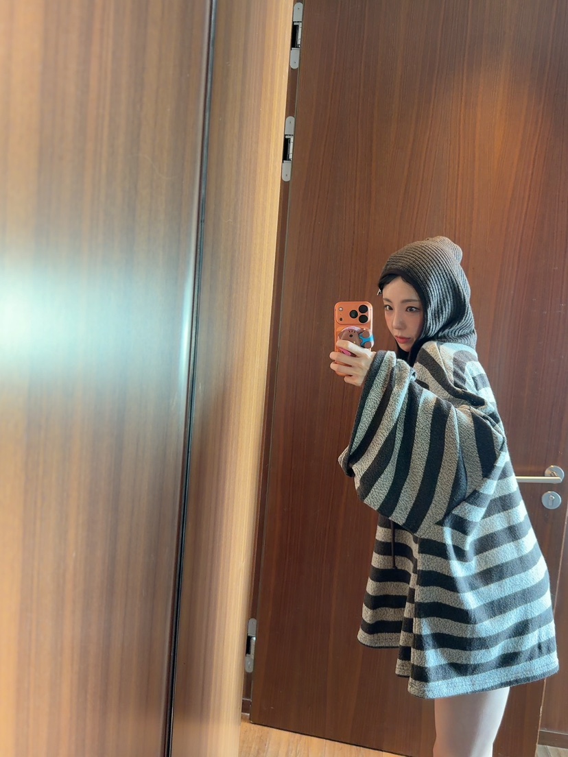 PALETTE-Q東大門㊣直郵女士新品人氣推薦針織衫單排扣連帽衫PALETTE針織衫