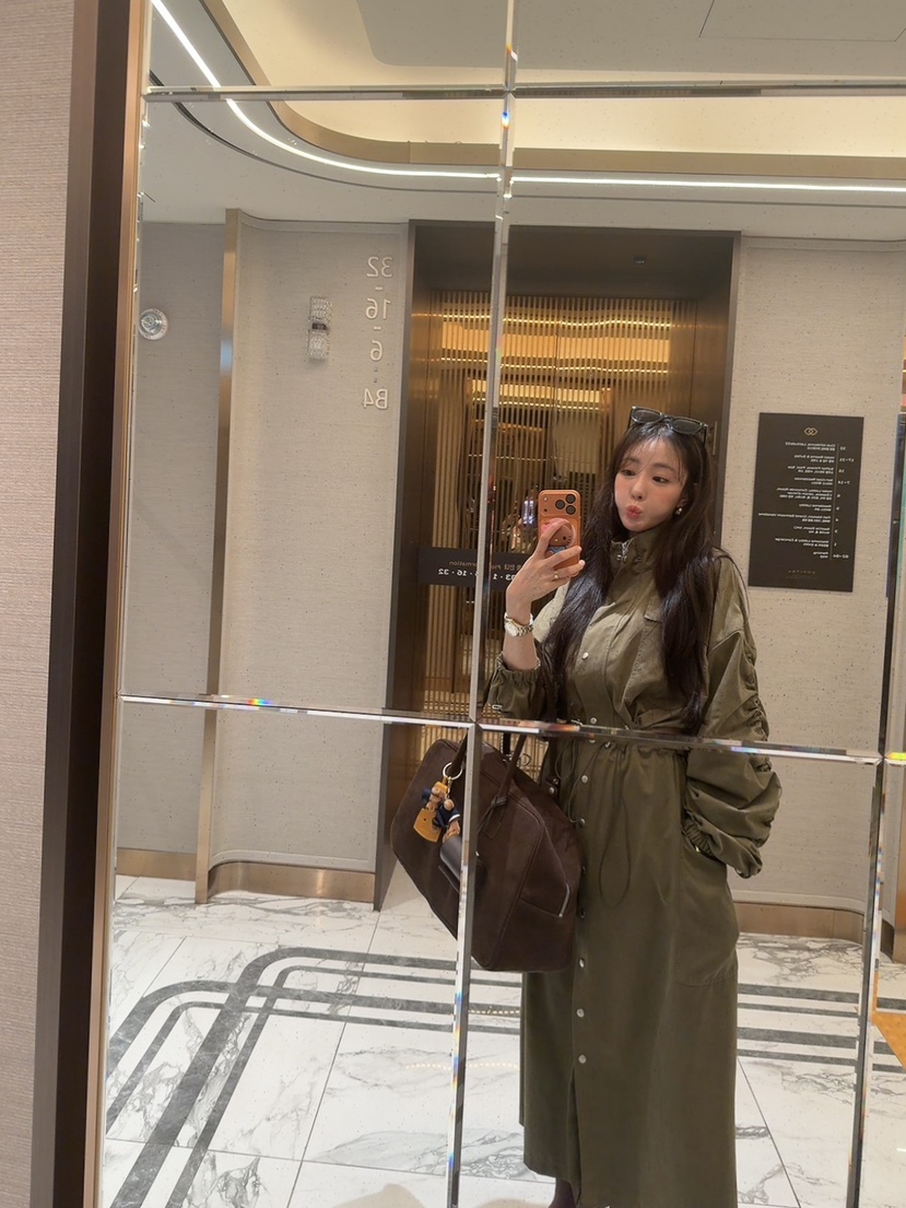 PALETTE-Q東大門㊣實拍女裝新品人氣25秋冬真品職業夾克褶皺PALETTE夾克