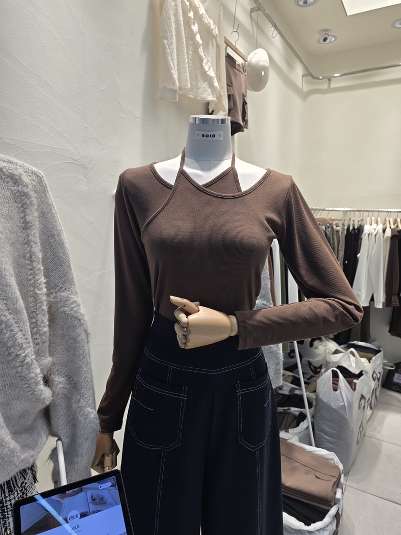 BOLD韓國代購㊣女士新款真品人氣熱賣推薦時尚25秋冬長袖T恤BOLD長袖T恤圖色1