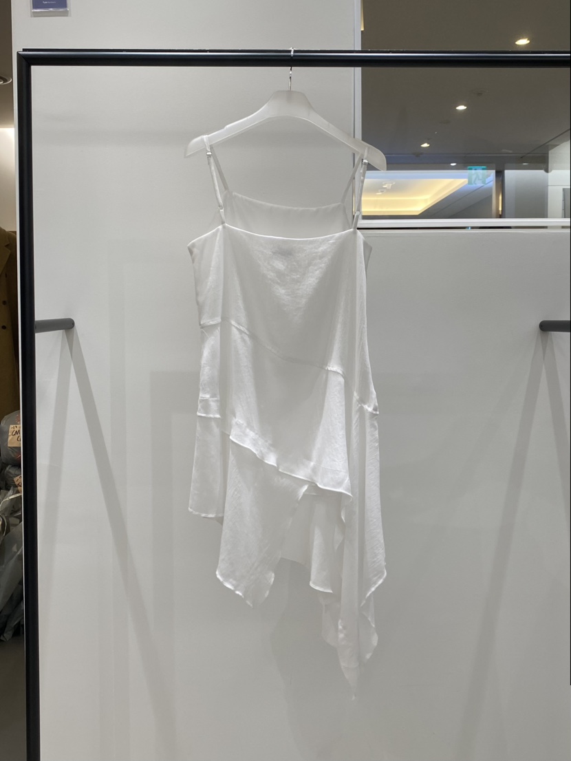 OUPPT東大門㊣代購女裝新款職業休閑熱賣25秋冬連衣裙不含內搭OUPPT連衣裙