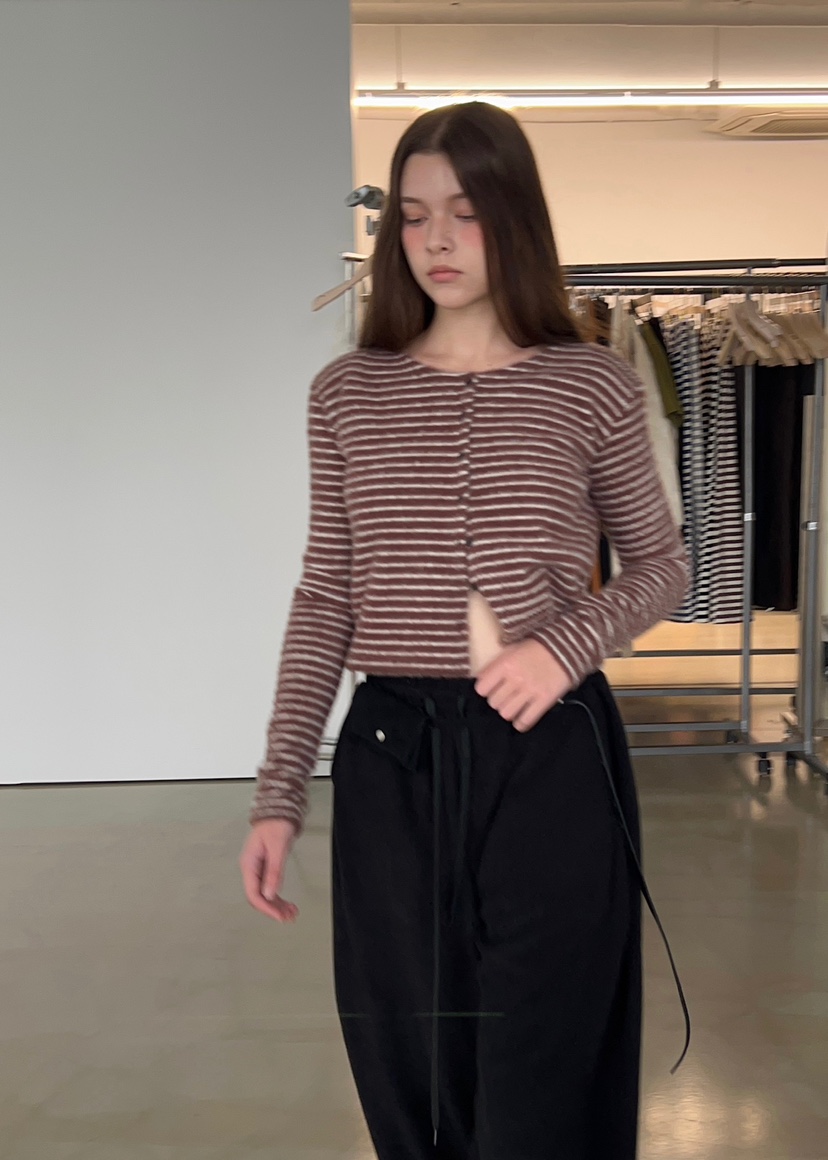 ANOTHER AVENUE東大門㊣直郵女裝新品熱賣職業針織衫開襟衫ANOTHER AVENUE針織衫