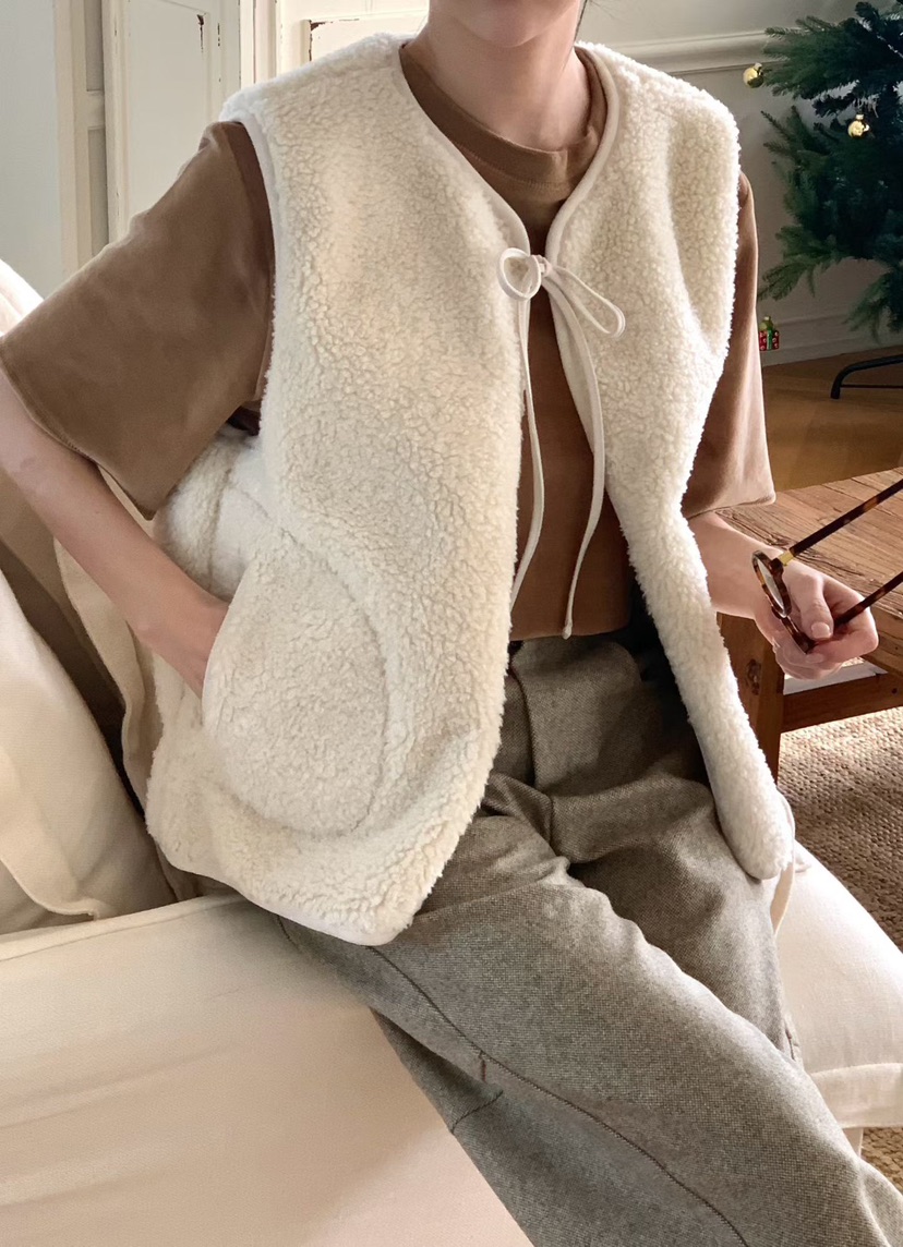 BINUS東大門㊣直郵女士新品休閑時尚推薦熱賣馬甲不含內搭羊毛BINUS馬甲