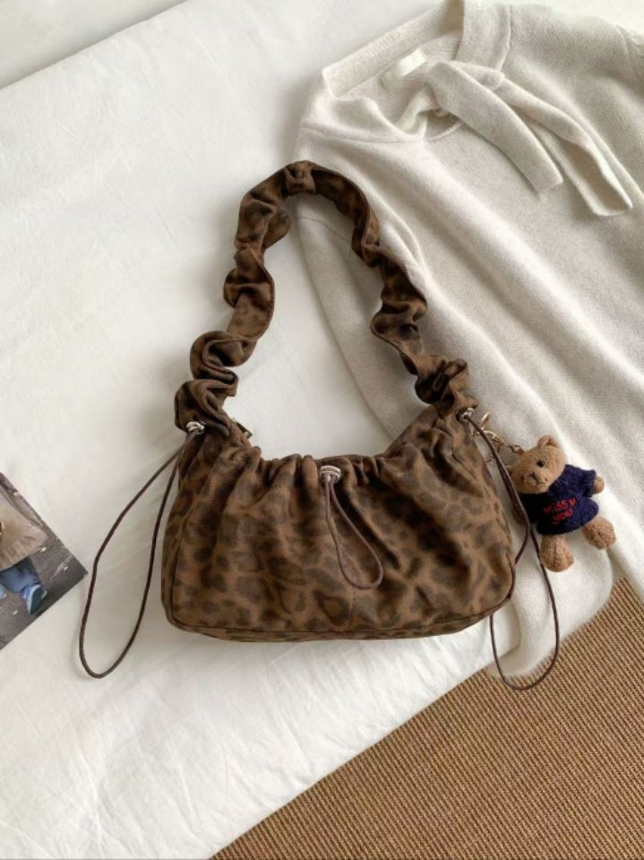 TROUVAILLE韓國直郵㊣女士新款25秋冬推薦時尚手拿包腋下包TROUVAILLE手拿包/腋下包