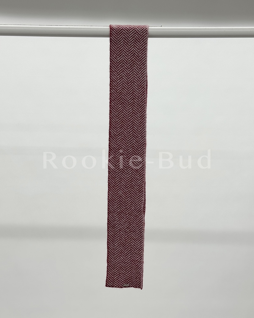 ROOKIE BUD東大門㊣實拍女士新品熱賣真品人氣圍巾披肩人字紋ROOKIE BUD-L圍巾/披肩圖色1