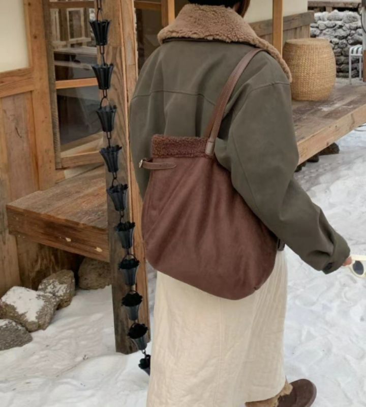 TROUVAILLE韓國代購㊣女士新品時尚休閑熱賣人氣手拿包腋下包TROUVAILLE手拿包/腋下包