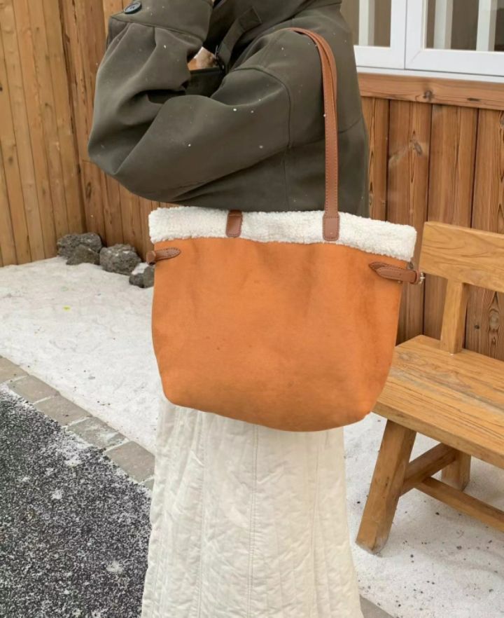 TROUVAILLE韓國代購㊣女士新品時尚休閑熱賣人氣手拿包腋下包TROUVAILLE手拿包/腋下包