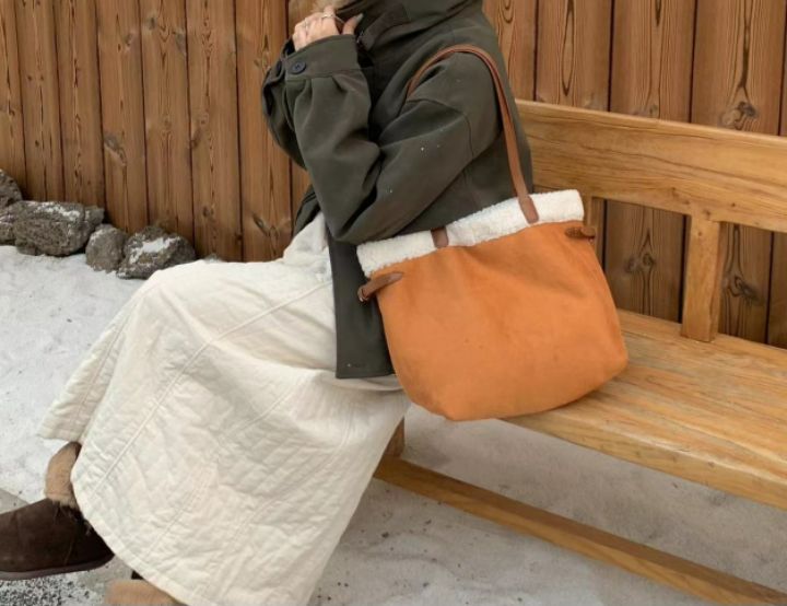 TROUVAILLE韓國代購㊣女士新品時尚休閑熱賣人氣手拿包腋下包TROUVAILLE手拿包/腋下包