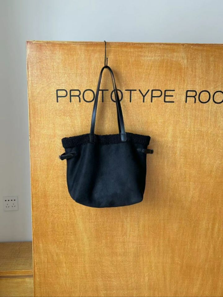 TROUVAILLE韓國代購㊣女士新品時尚休閑熱賣人氣手拿包腋下包TROUVAILLE手拿包/腋下包