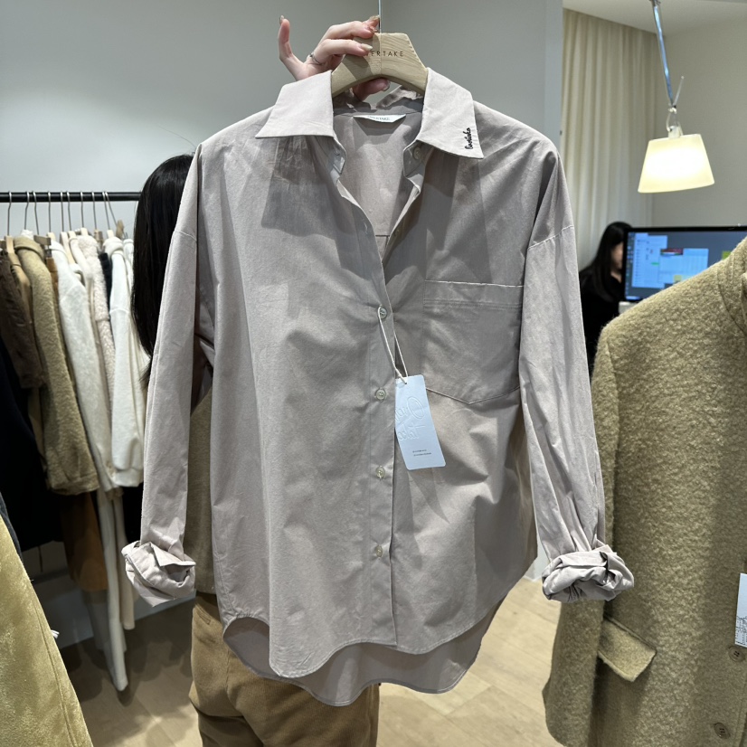 OVERTAKE韓國直郵㊣女士新品熱賣時尚人氣真品襯衫蕾絲衫刺繡OVERTAKE襯衫/蕾絲衫圖色3