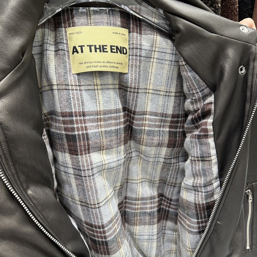 AT THE END東大門㊣直郵女裝新品熱賣時尚推薦人氣25秋冬夾克AT THE END夾克