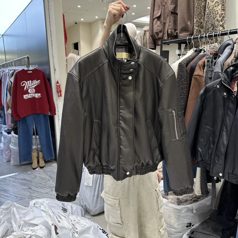 AT THE END東大門㊣直郵女裝新品熱賣時尚推薦人氣25秋冬夾克AT THE END夾克圖色2棕色