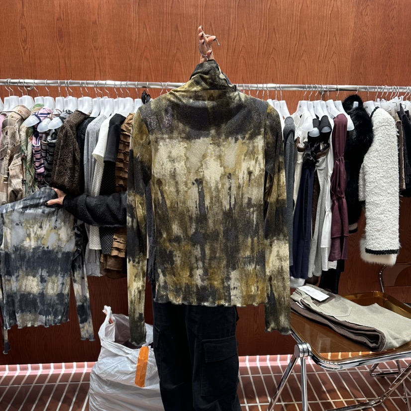 ILLO東大門㊣實拍女裝新款休閑職業熱賣人氣時尚推薦長袖T恤ILLO長袖T恤