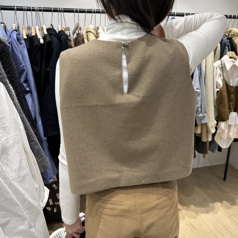 OVERTAKE東大門㊣代購女士新品推薦人氣真品吊帶背心不含內搭OVERTAKE吊帶/背心