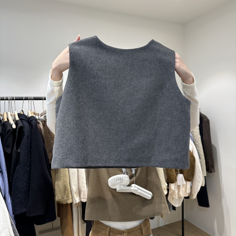 OVERTAKE東大門㊣代購女士新品推薦人氣真品吊帶背心不含內搭OVERTAKE吊帶/背心圖色1