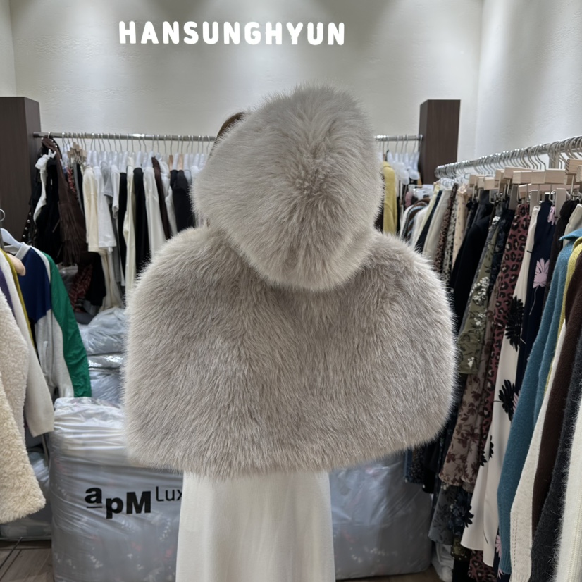 HANSUNGHYUN韓國代購㊣女士新品職業休閑熱賣圍巾披肩斗篷兜帽HANSUNGHYUN圍巾/披肩