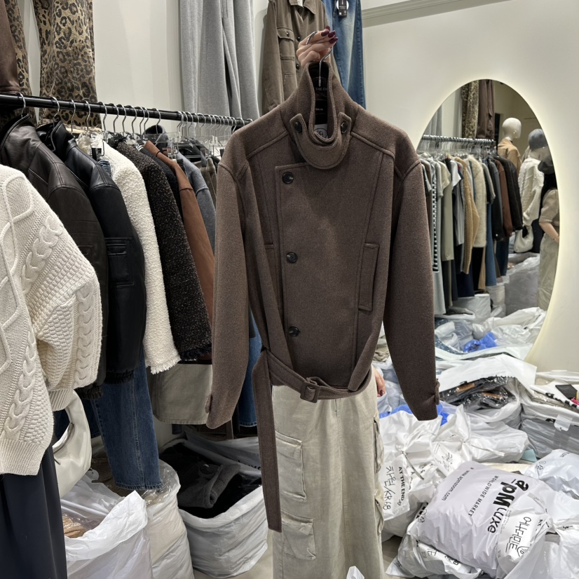 AT THE END東大門㊣直郵女裝新款人氣職業短款大衣羊毛棉AT THE END短款大衣圖色1