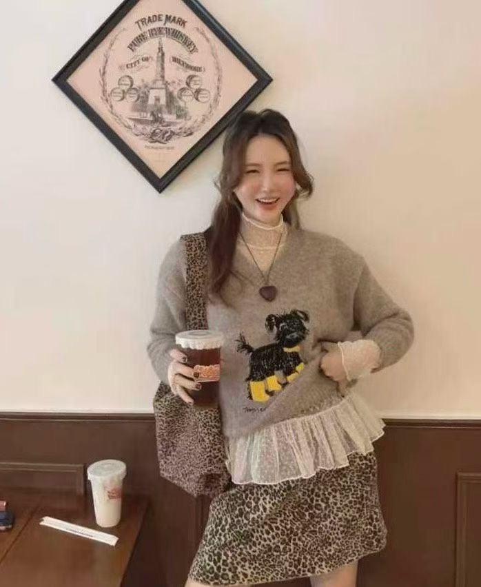 CAROL東大門㊣實拍女士新品25秋冬真品熱賣職業推薦襯衫蕾絲衫CAROL襯衫/蕾絲衫