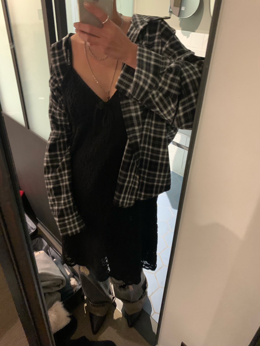 SUNDER MARKET韓國直郵㊣女裝新款推薦襯衫蕾絲衫羊毛格子SUNDER MARKET襯衫/蕾絲衫