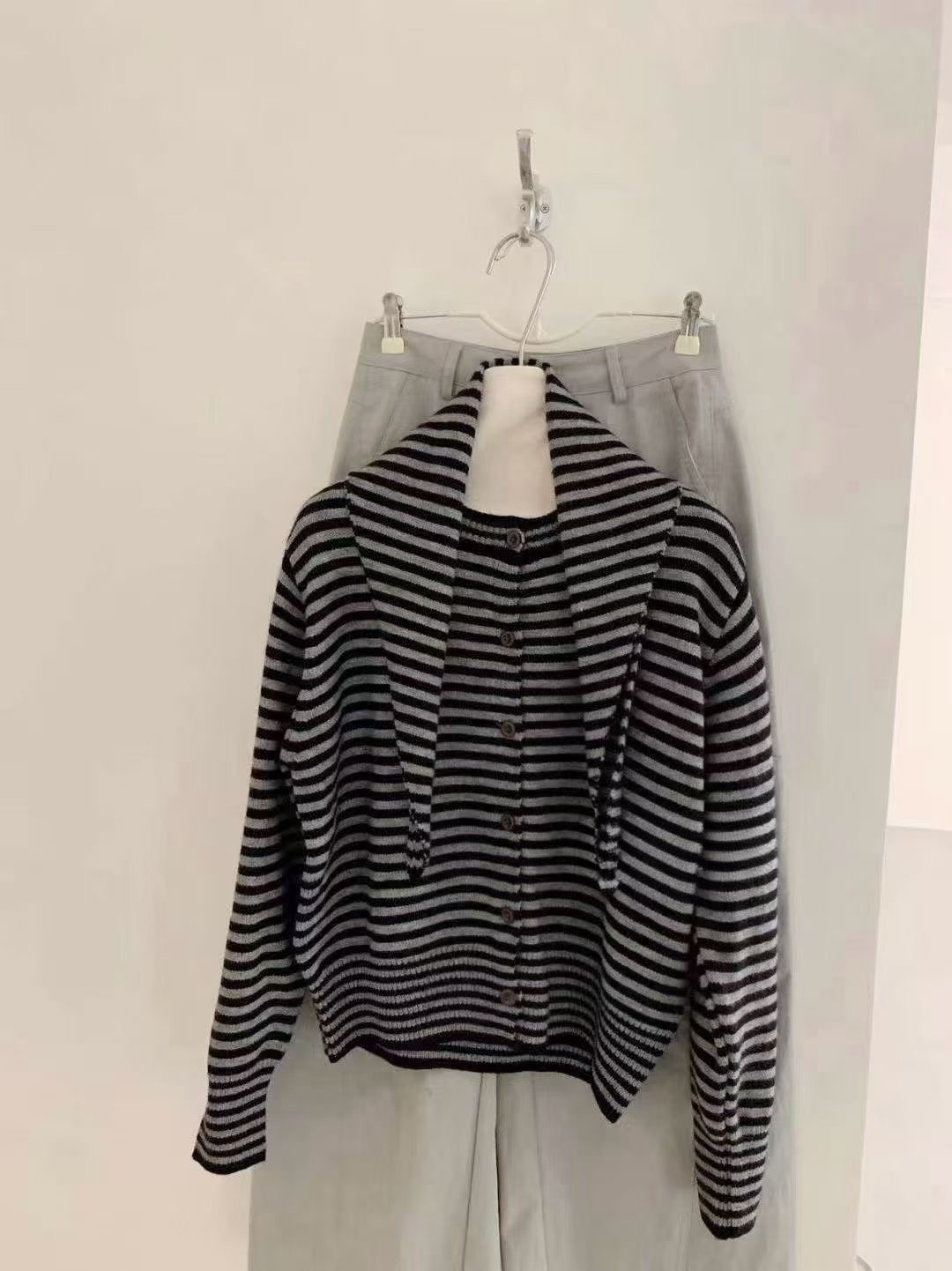 CAROL東大門㊣實拍女士新款熱賣真品職業25秋冬時尚毛衣披肩CAROL毛衣圖色1