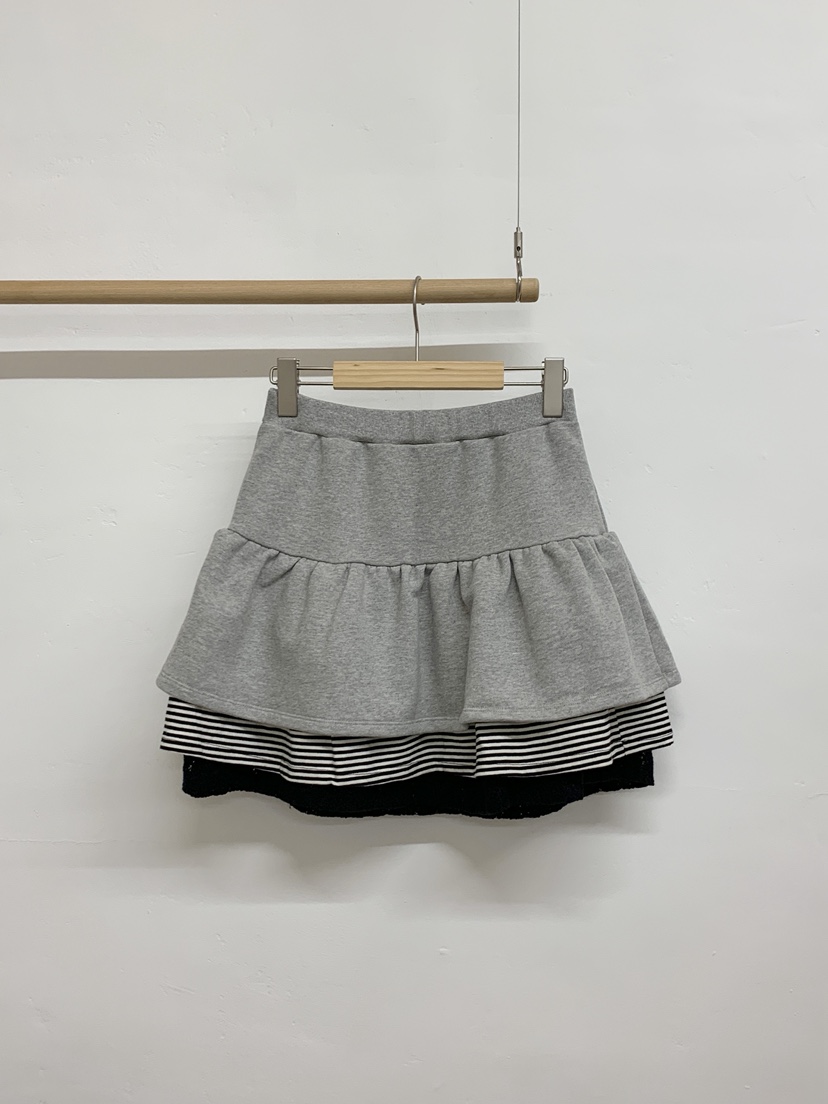 MORE THAN-P東大門㊣代購女士新品時尚職業人氣熱賣推薦短裙MORE THAN短裙圖色1