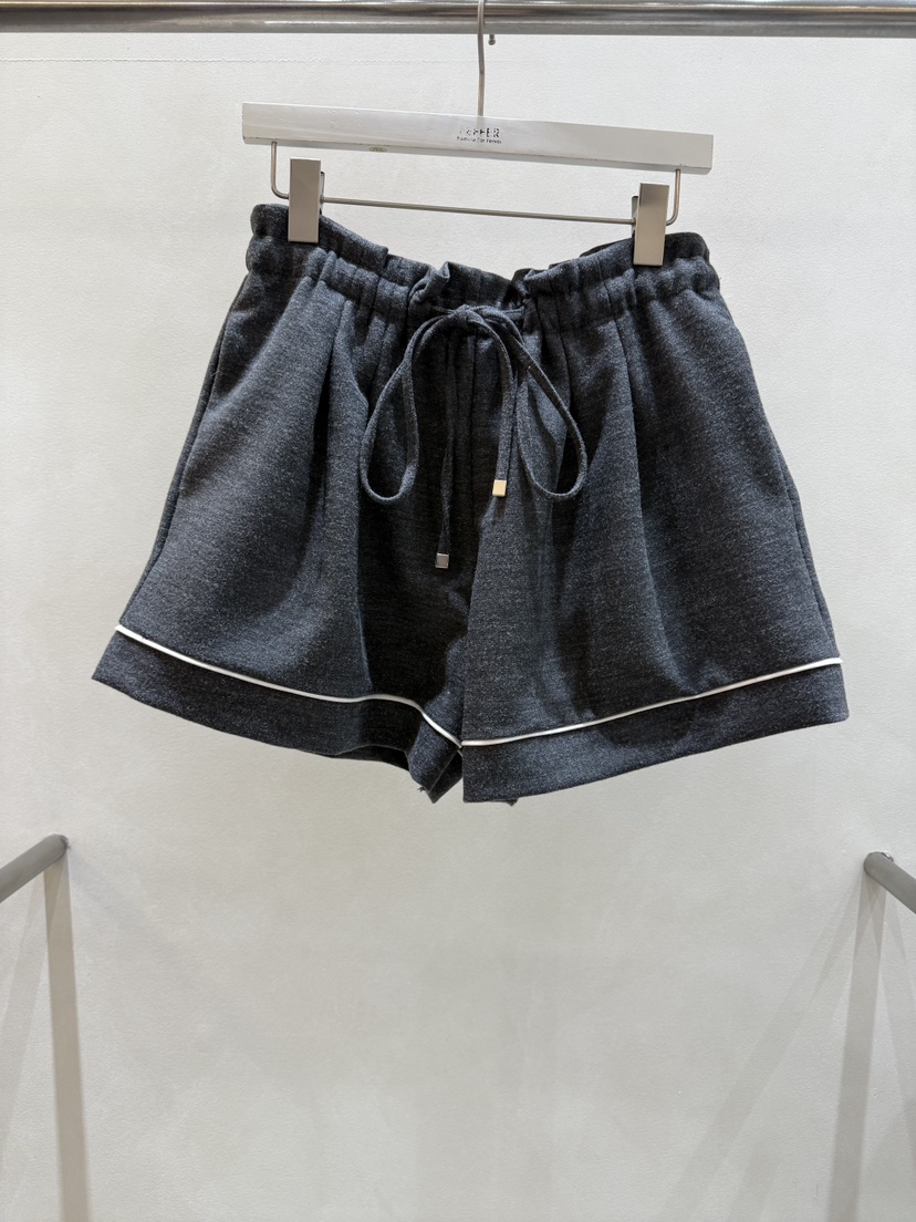 FEFFER韓國代購㊣女士新品人氣時尚真品職業推薦25秋冬短褲FEFFER短褲圖色1墨色