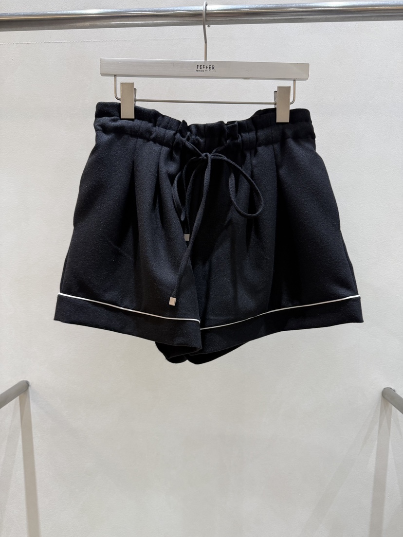 FEFFER韓國代購㊣女士新品人氣時尚真品職業推薦25秋冬短褲FEFFER短褲圖色3黑色