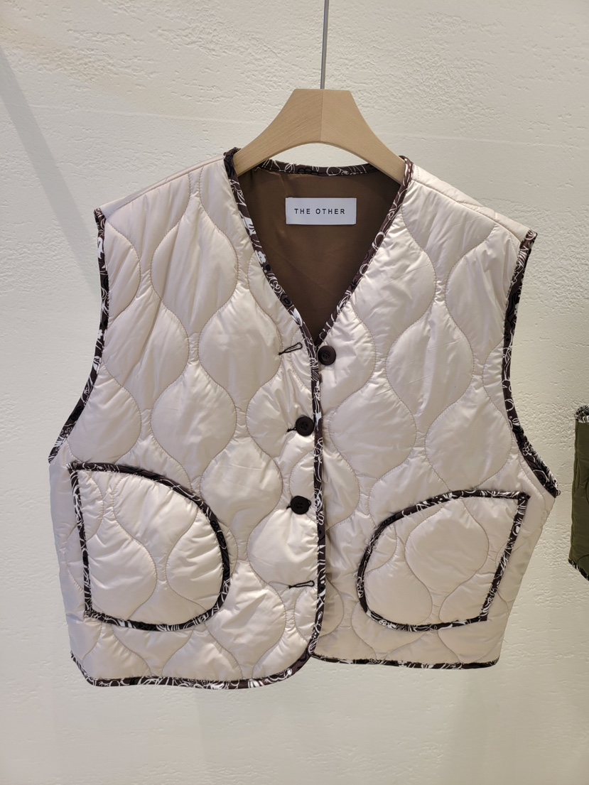 THE OTHER韓國直郵㊣女裝新款25秋冬休閑熱賣真品馬甲絎縫THE OTHER馬甲圖色1