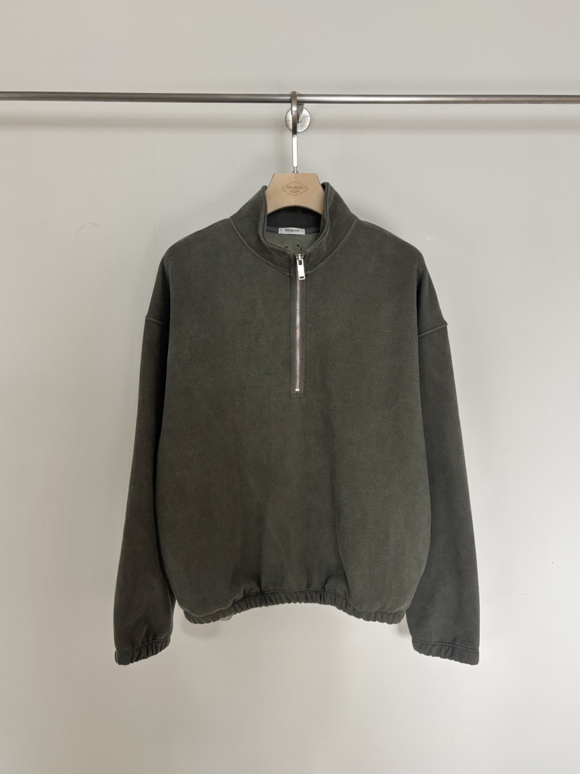 VERGAMOT韓國直郵㊣女裝新款真品休閑推薦職業熱賣衛衣加絨VERGAMOT衛衣圖色1