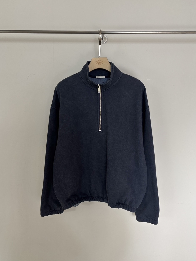 VERGAMOT韓國直郵㊣女裝新款真品休閑推薦職業熱賣衛衣加絨VERGAMOT衛衣圖色2