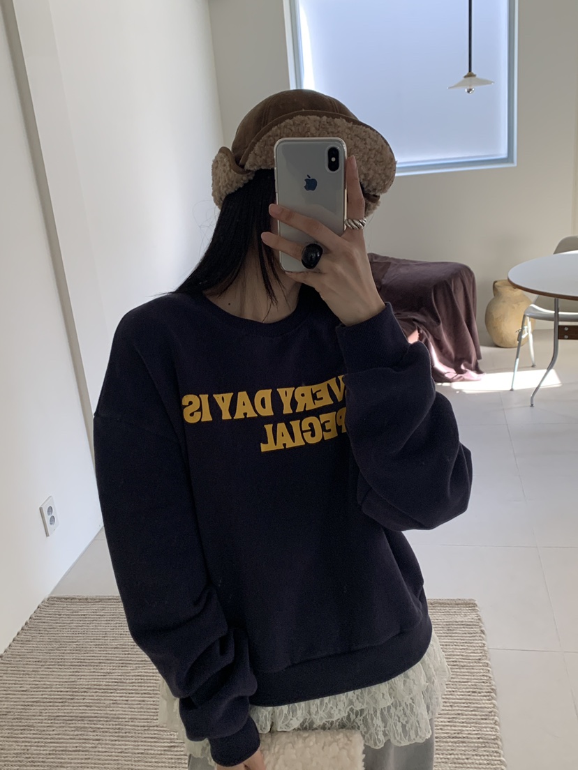 MORE THAN-P韓國直郵㊣女裝新款推薦職業休閑時尚人氣衛衣MORE THAN衛衣