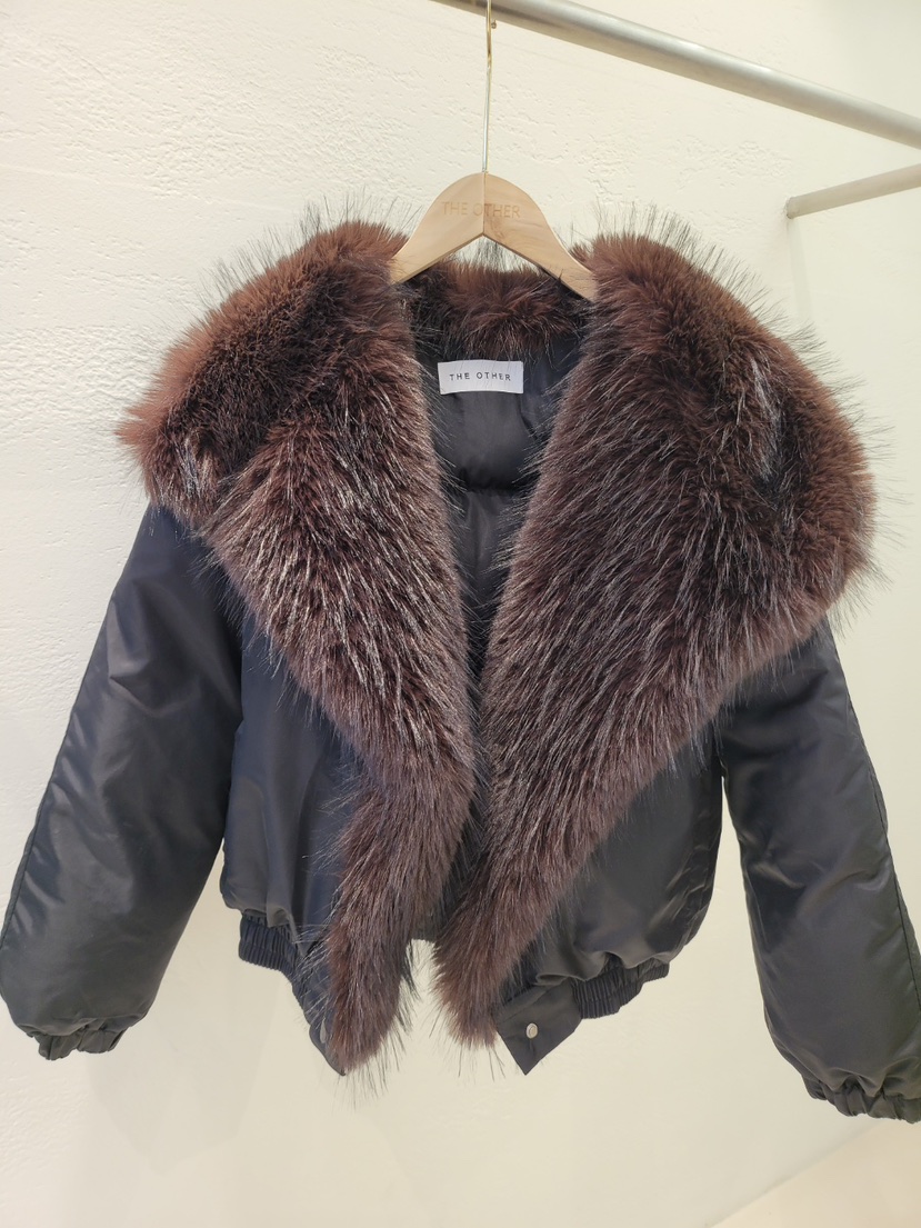 THE OTHER東大門㊣代購女裝新品人氣時尚真品職業夾克毛皮THE OTHER夾克圖色2