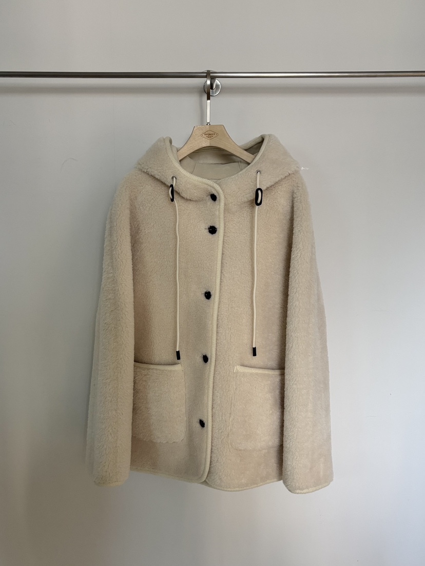 VERGAMOT東大門㊣代購女裝新品人氣推薦25秋冬休閑短款大衣VERGAMOT短款大衣圖色1