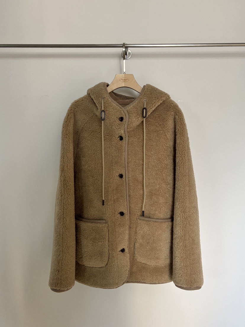 VERGAMOT東大門㊣代購女裝新品人氣推薦25秋冬休閑短款大衣VERGAMOT短款大衣圖色2