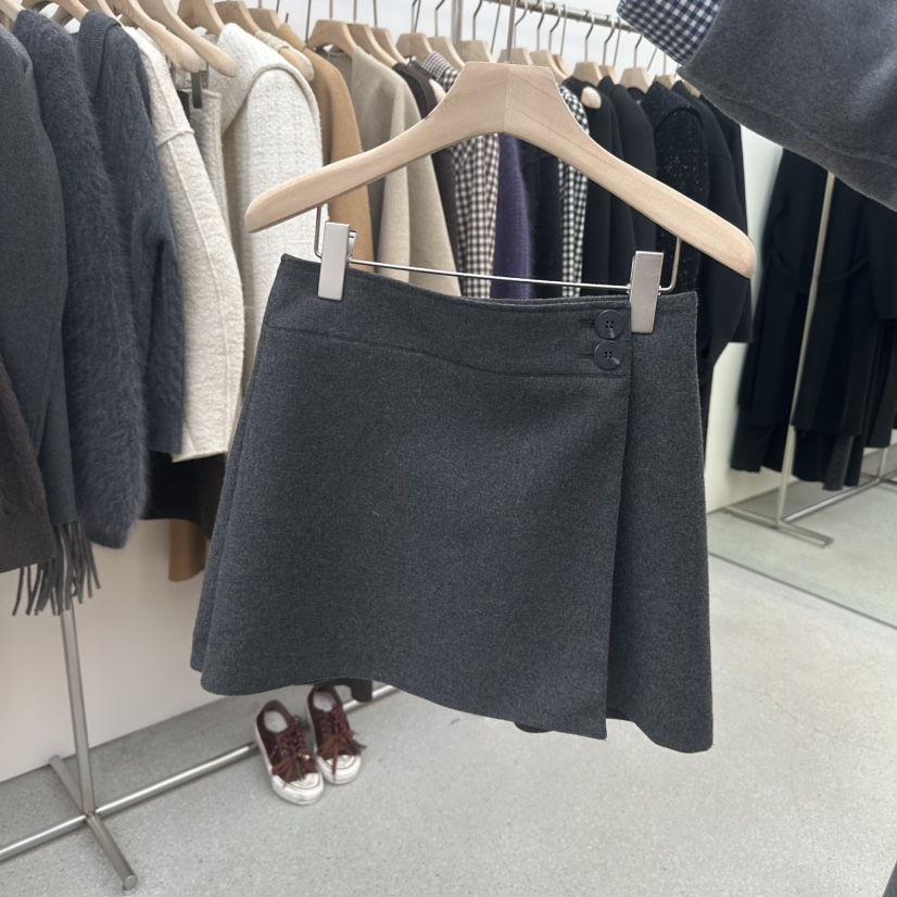 JUJU韓國代購㊣女裝新品熱賣25秋冬真品時尚推薦職業人氣裙褲JUJU裙褲圖色2墨色