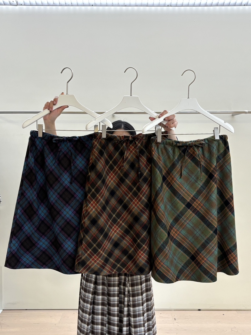 PEBBLE東大門㊣代購女裝新品人氣25秋冬職業時尚半身裙中短裙PEBBLE/LAYER半身裙/中短裙