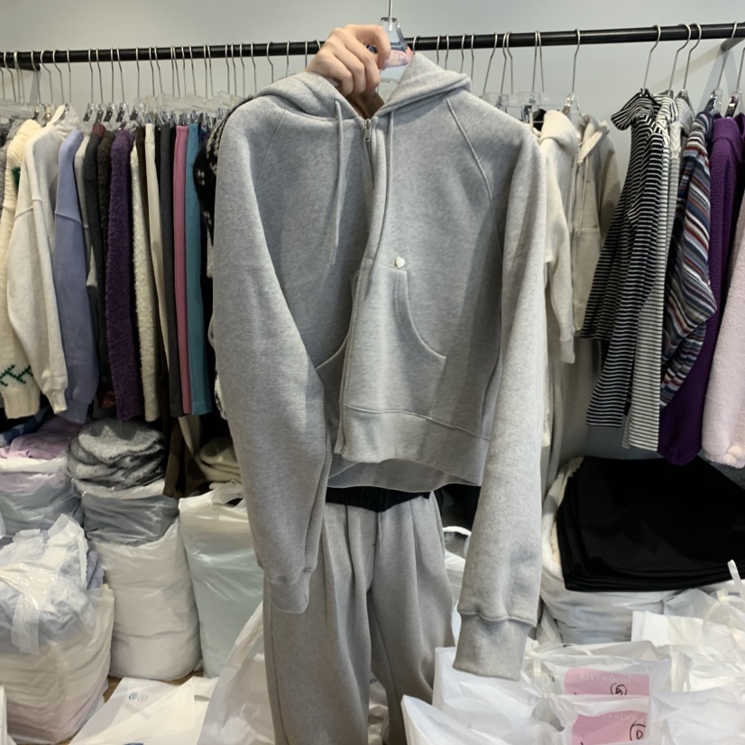 RIVEROOM東大門㊣實拍女士新品熱賣時尚人氣25秋冬推薦夾克RIVEROOM夾克圖色1