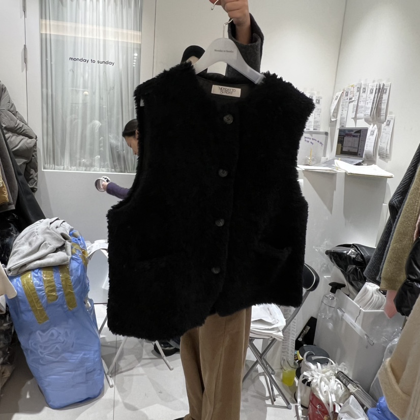 MONDAY TO SUNDAY韓國直郵㊣女裝新款職業馬甲不含內搭抓絨MONDAY TO SUNDAY馬甲圖色3