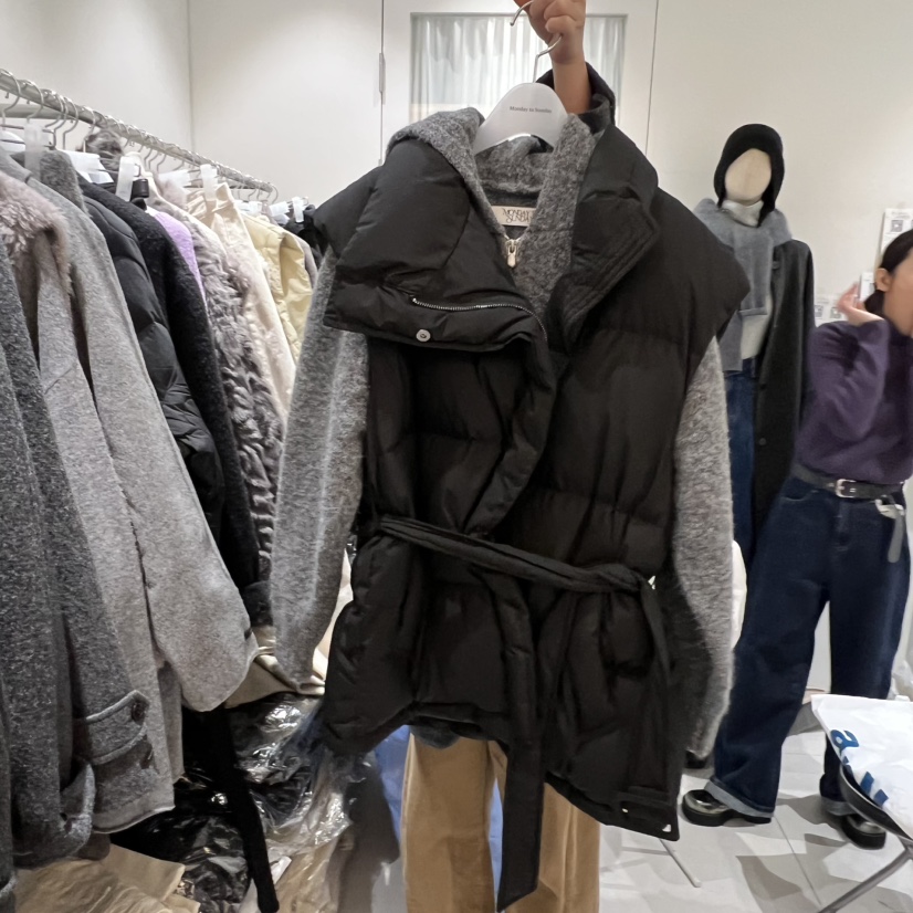 MONDAY TO SUNDAY東大門㊣直郵女士新款真品馬甲不含內搭填充絨MONDAY TO SUNDAY馬甲圖色1