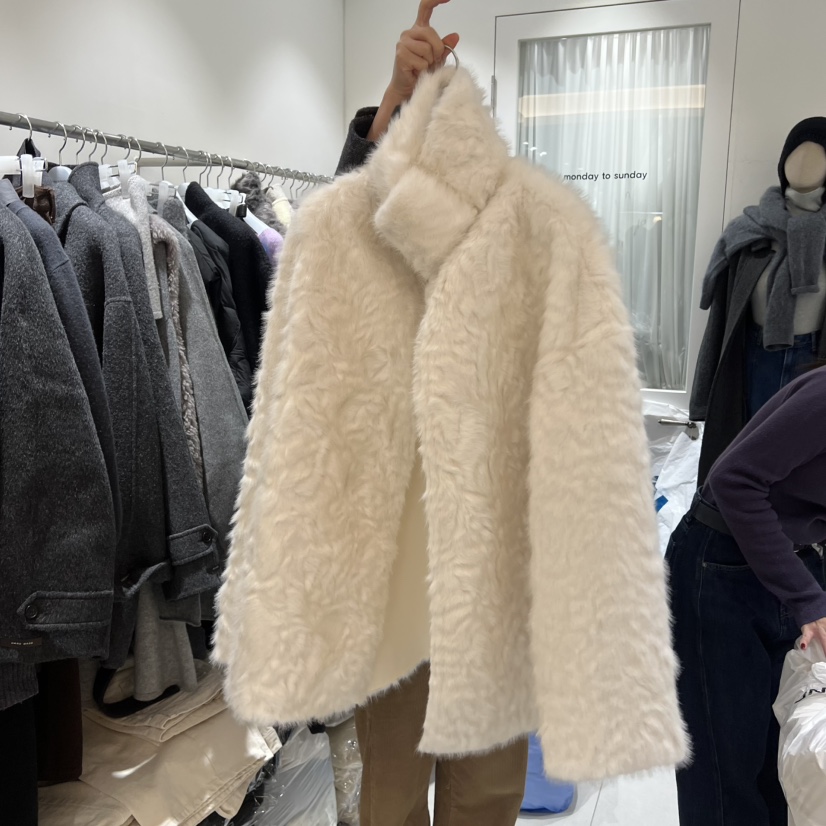 MONDAY TO SUNDAY韓國代購㊣女裝新款休閑短款大衣含圍巾MONDAY TO SUNDAY短款大衣圖色3