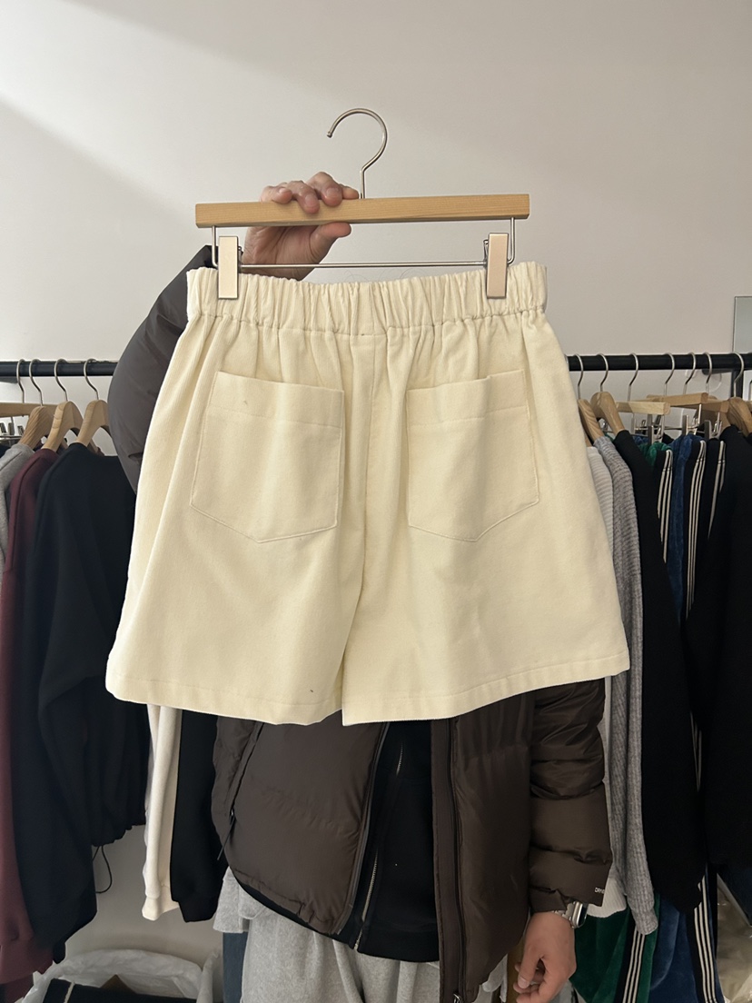 AS THOUGHT韓國直郵㊣女裝新品熱賣推薦25秋冬時尚短褲羊毛AS THOUGHT短褲