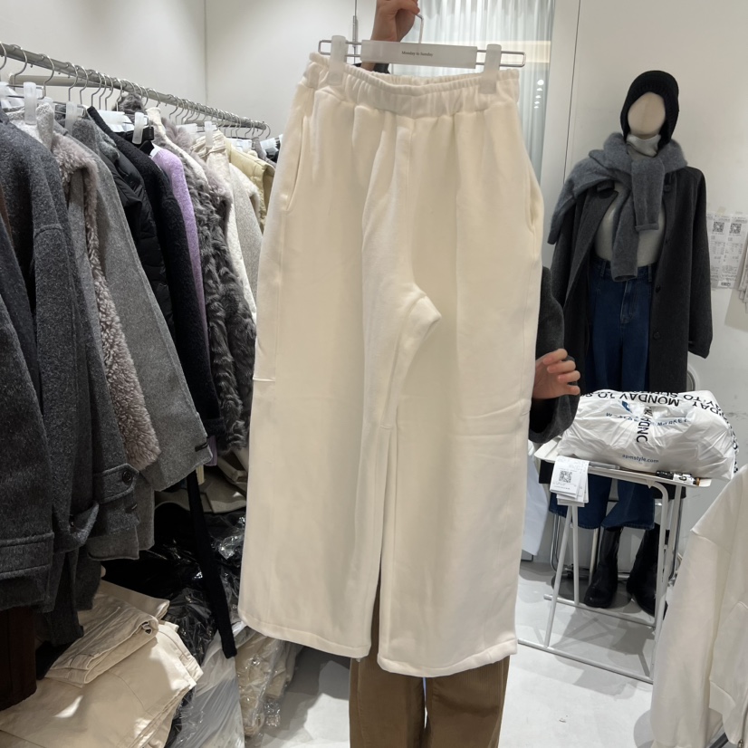 MONDAY TO SUNDAY東大門㊣實拍女裝新品真品人氣休閑褲加絨MONDAY TO SUNDAY休閑褲圖色3
