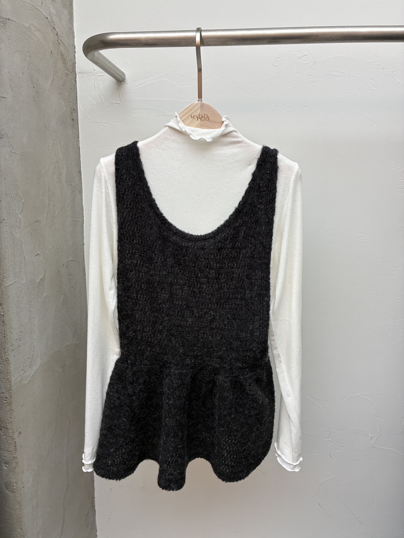 Verbena韓國代購㊣女裝新款25秋冬休閑時尚吊帶背心不含內搭Verbena吊帶/背心圖色3