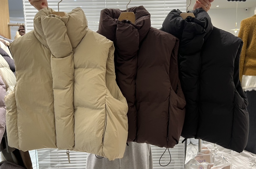 FF東大門㊣直郵女裝新品人氣休閑職業推薦25秋冬熱賣馬甲高領FF/SUNDAY馬甲