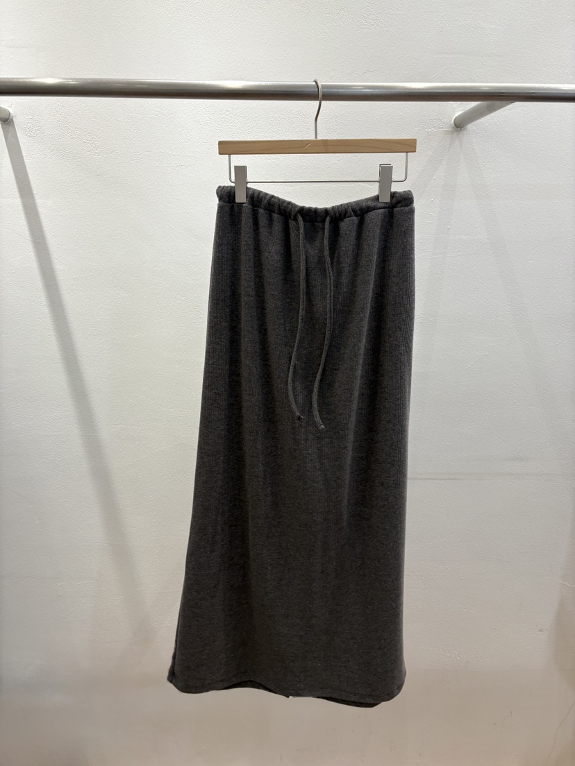 FL LANEL韓國代購㊣女士新品時尚休閑推薦熱賣人氣長裙保暖FL LANEL長裙圖色1墨色