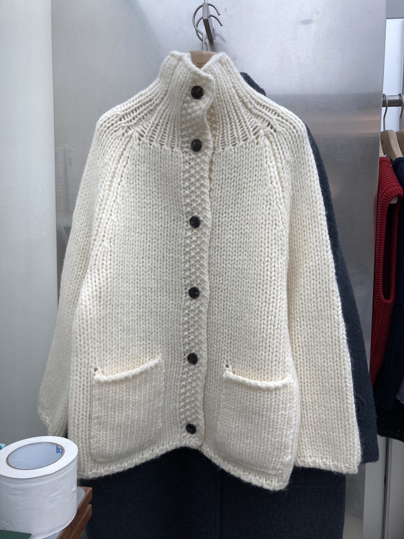 CURVY東大門㊣代購女士新品時尚熱賣人氣推薦針織衫羊毛開衫CURVY針織衫圖色1