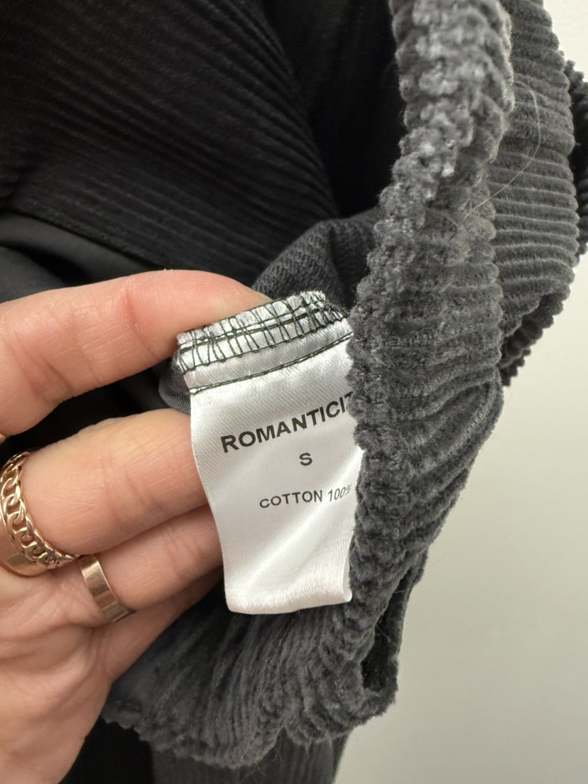 ROMANTICIZE韓國代購㊣女裝新品真品職業推薦25秋冬長袖T恤ROMANTICIZE長袖T恤