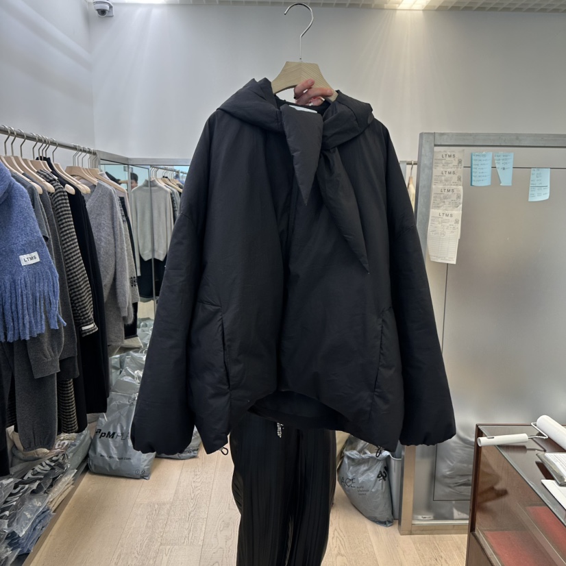 LTMS東大門㊣代購女裝新款熱賣真品短款羽絨服含帽子兜帽填充LTMS短款羽絨服圖色2