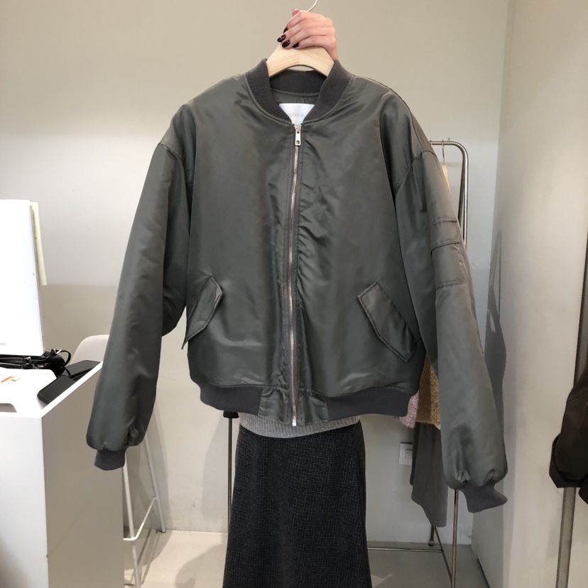 OUTRENE東大門㊣代購女裝新款真品25秋冬推薦職業人氣夾克保暖OUTRENE夾克圖色1